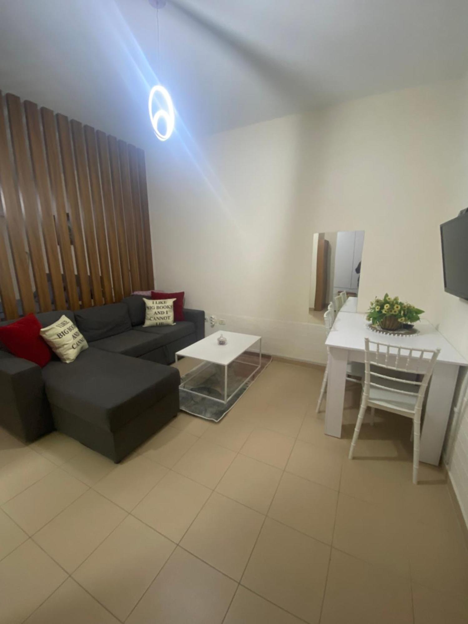 Chlo Apartment 4 Tirane Zewnętrze zdjęcie